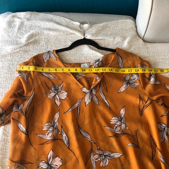 Women's Floral Print Long Bell Sleeve V-Neck Blouse - A New Day - Rust - Size XL - Picture 12 of 14